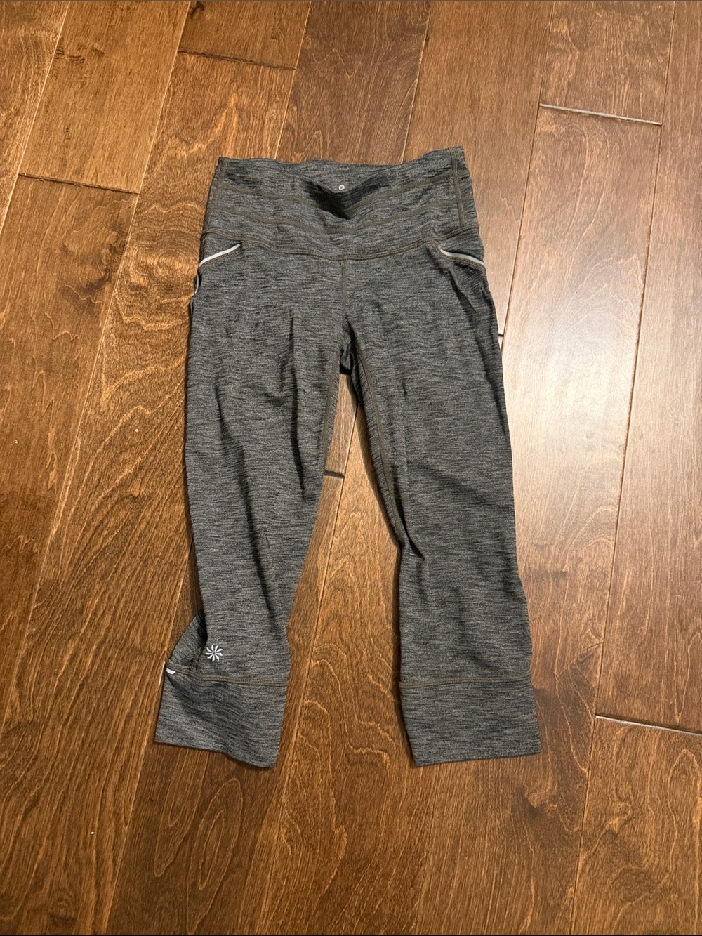 Athleta Gray Capri Leggings with Pocket Details